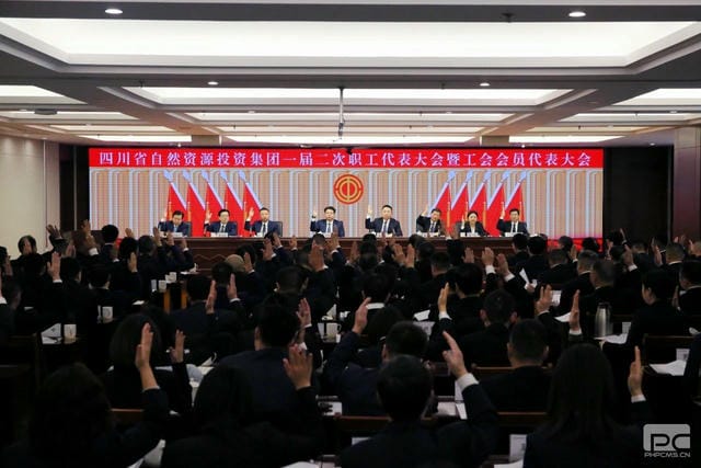 �����ٿ�һ�����ְ����������߼��Ź���һ����λ�Ա�������