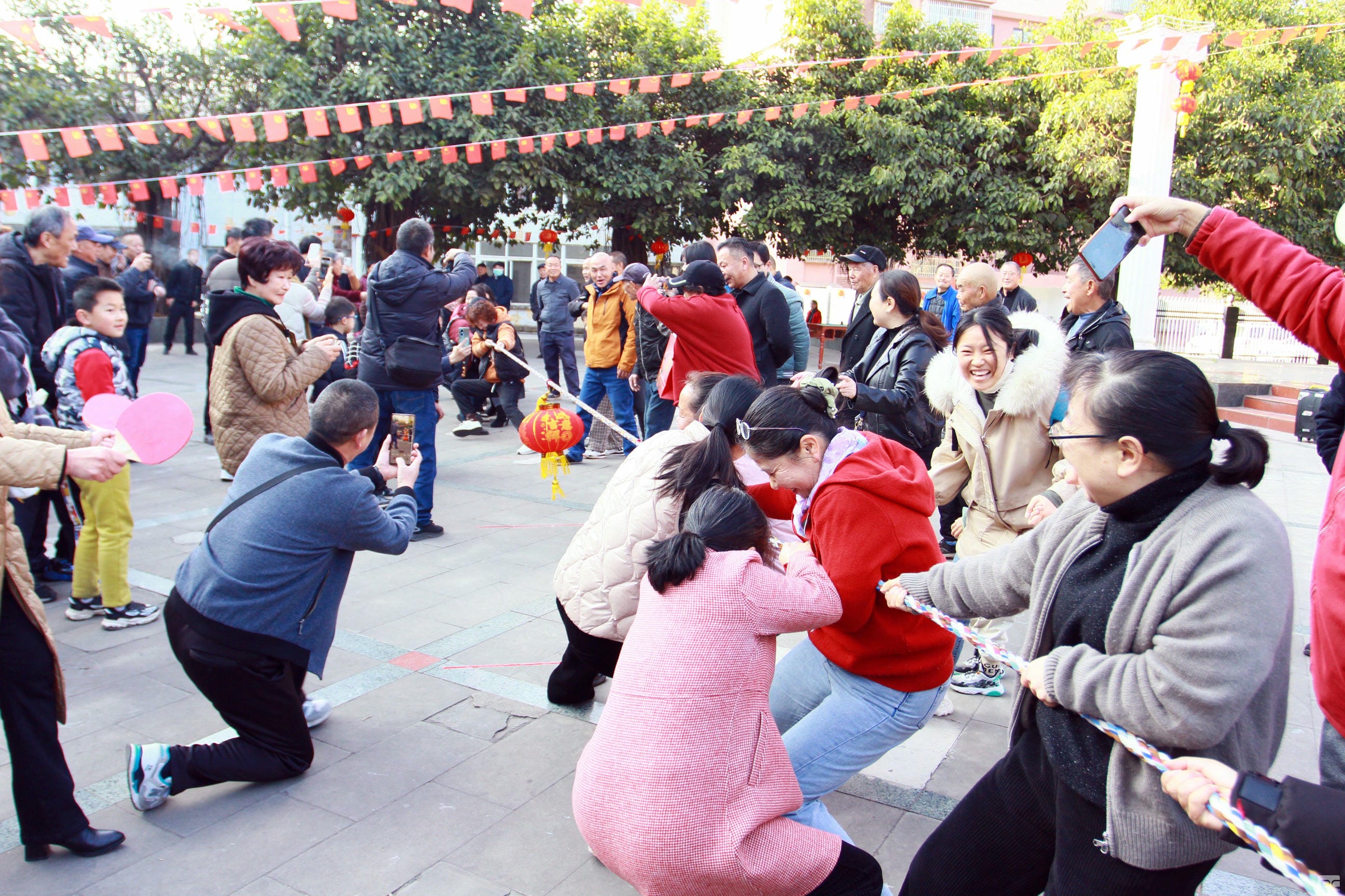 ������˾2024��ӭ����԰�˶����� Ѱ��ζ��ʰ���ס������й��Ű��Ļ�