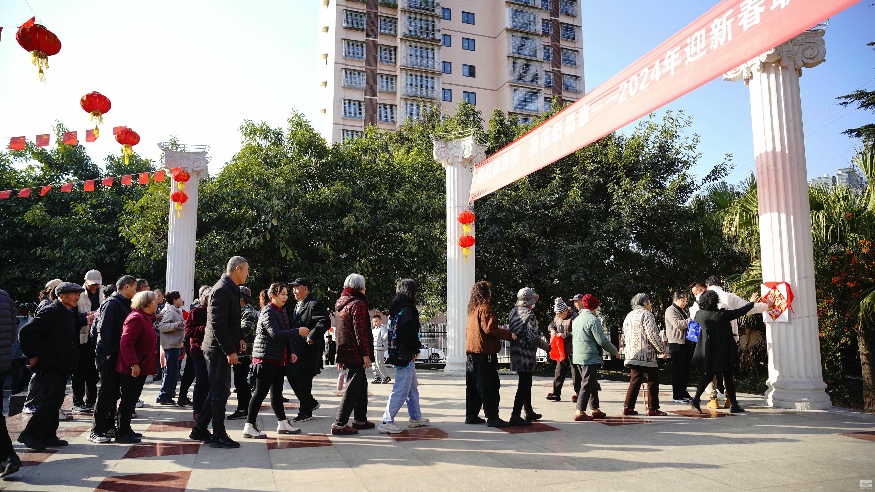 �۲��á�(�й���)���޹�˾����