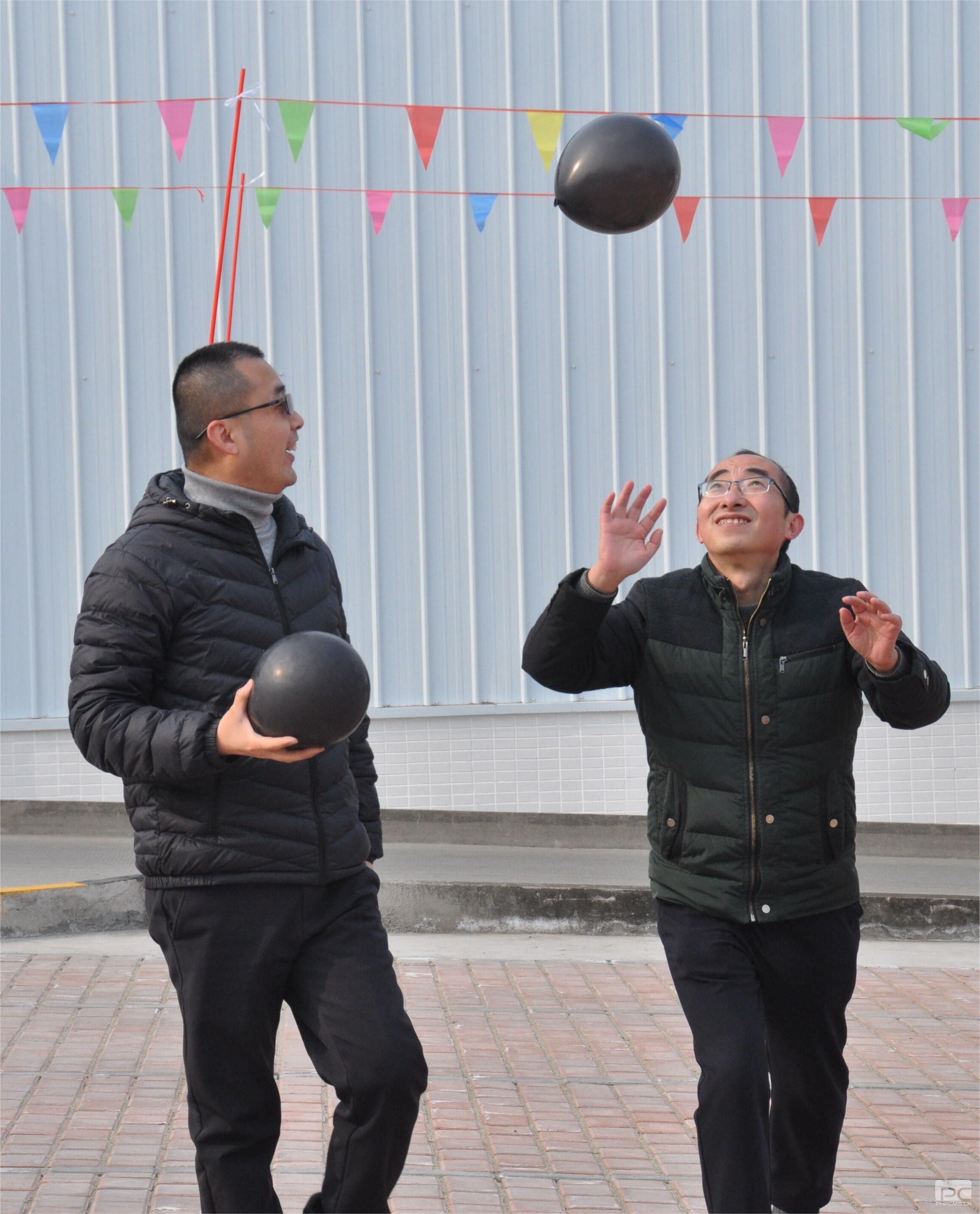 �۲��á�(�й���)���޹�˾����