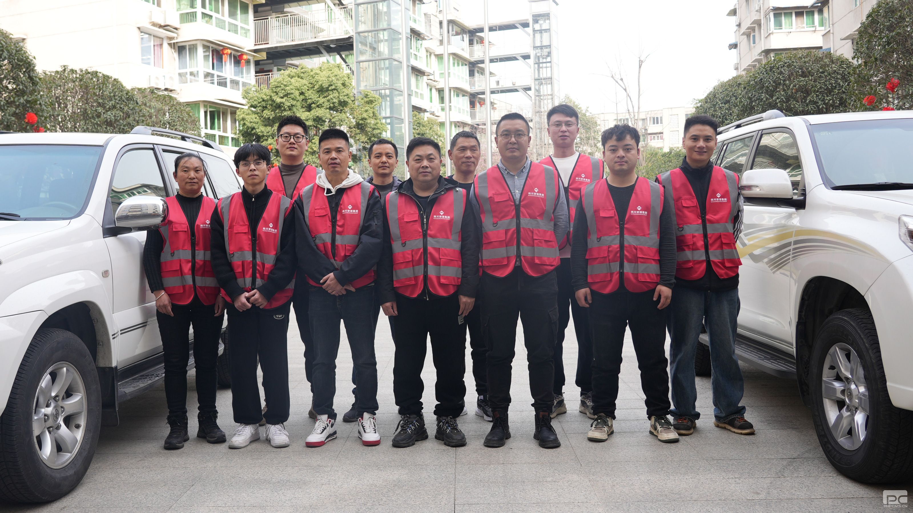 �۲��á�(�й���)���޹�˾����