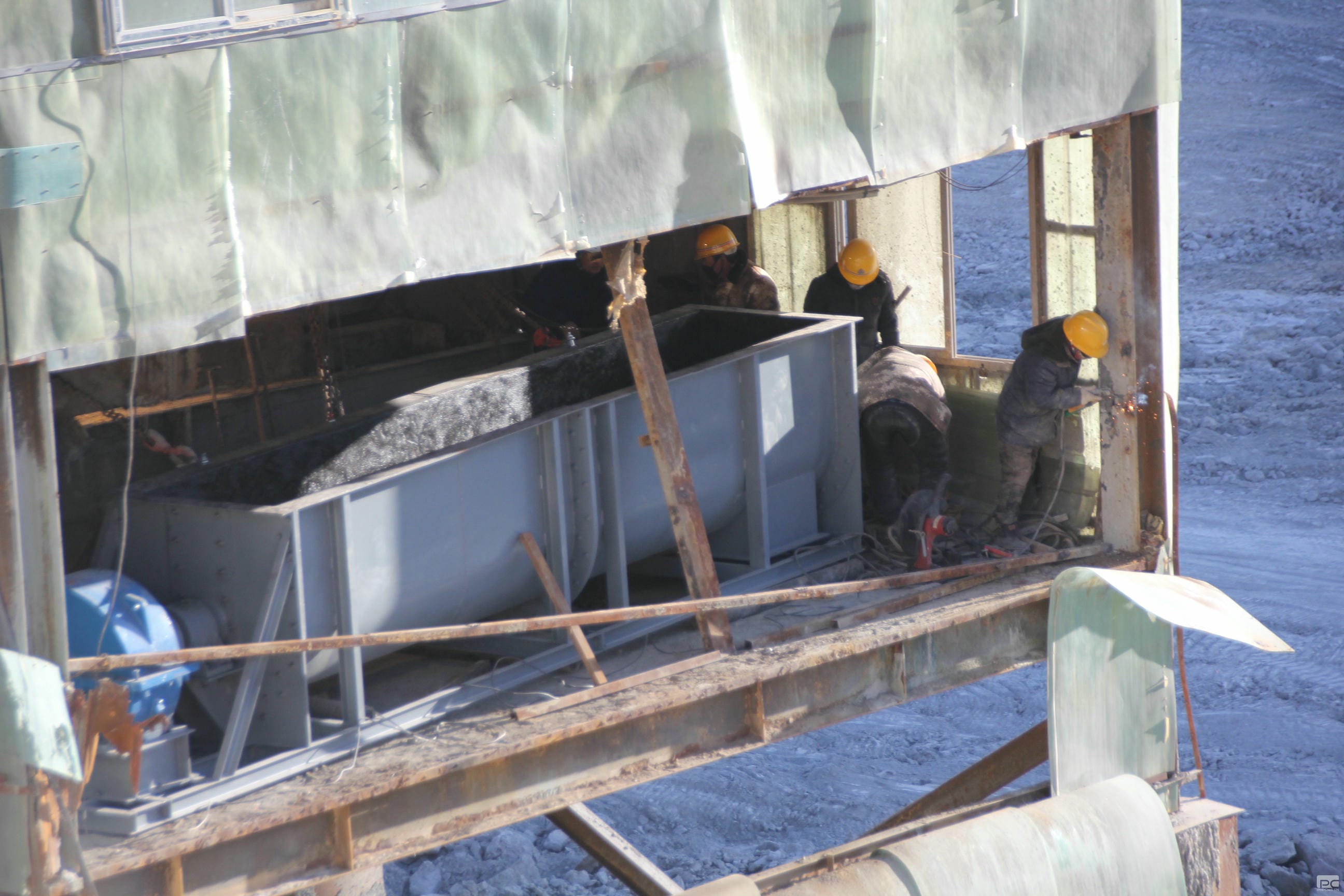 �۲��á�(�й���)���޹�˾����