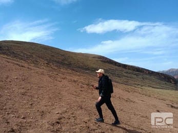 �۲��á�(�й���)���޹�˾����