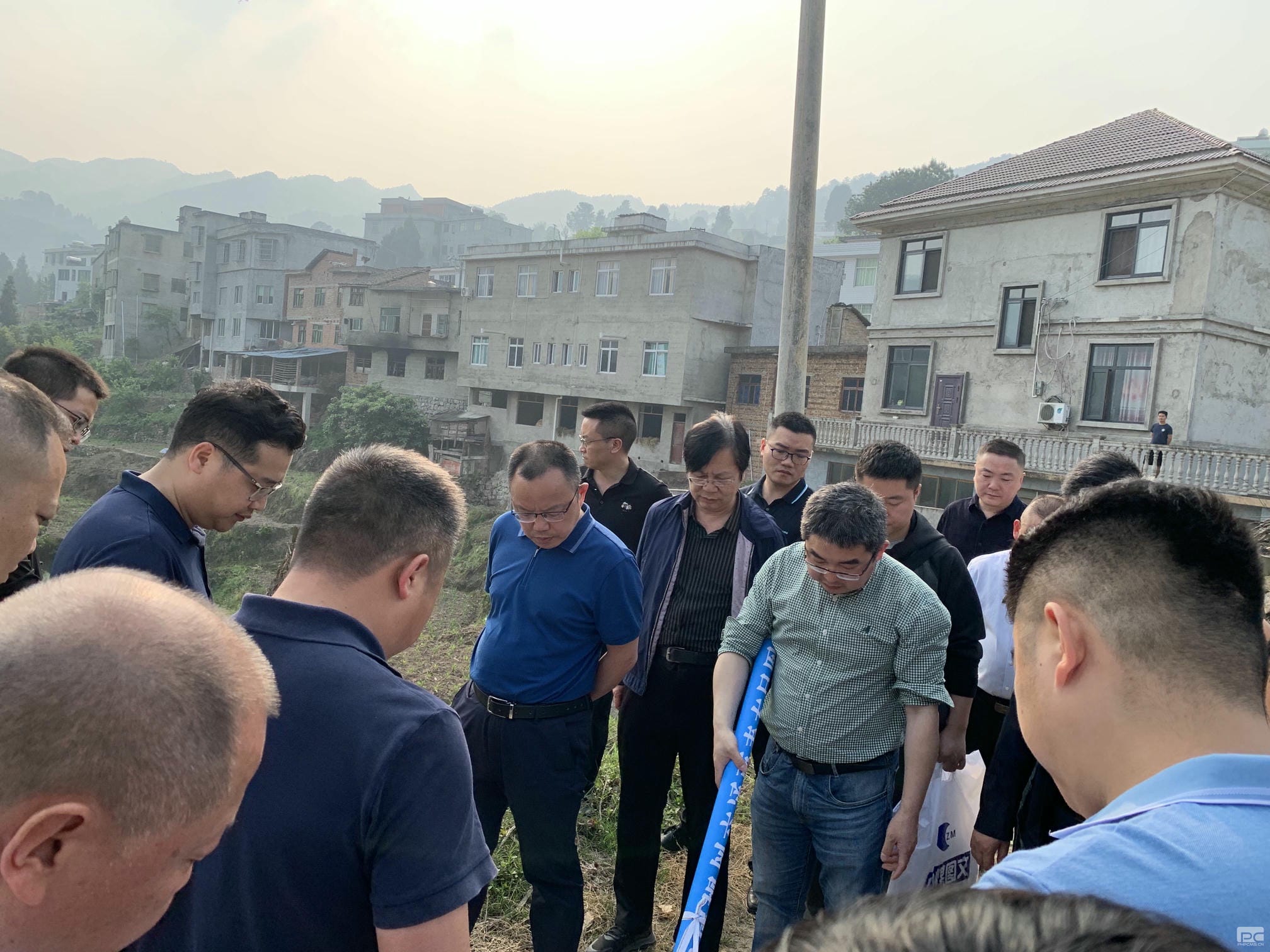 �۲��á�(�й���)���޹�˾����