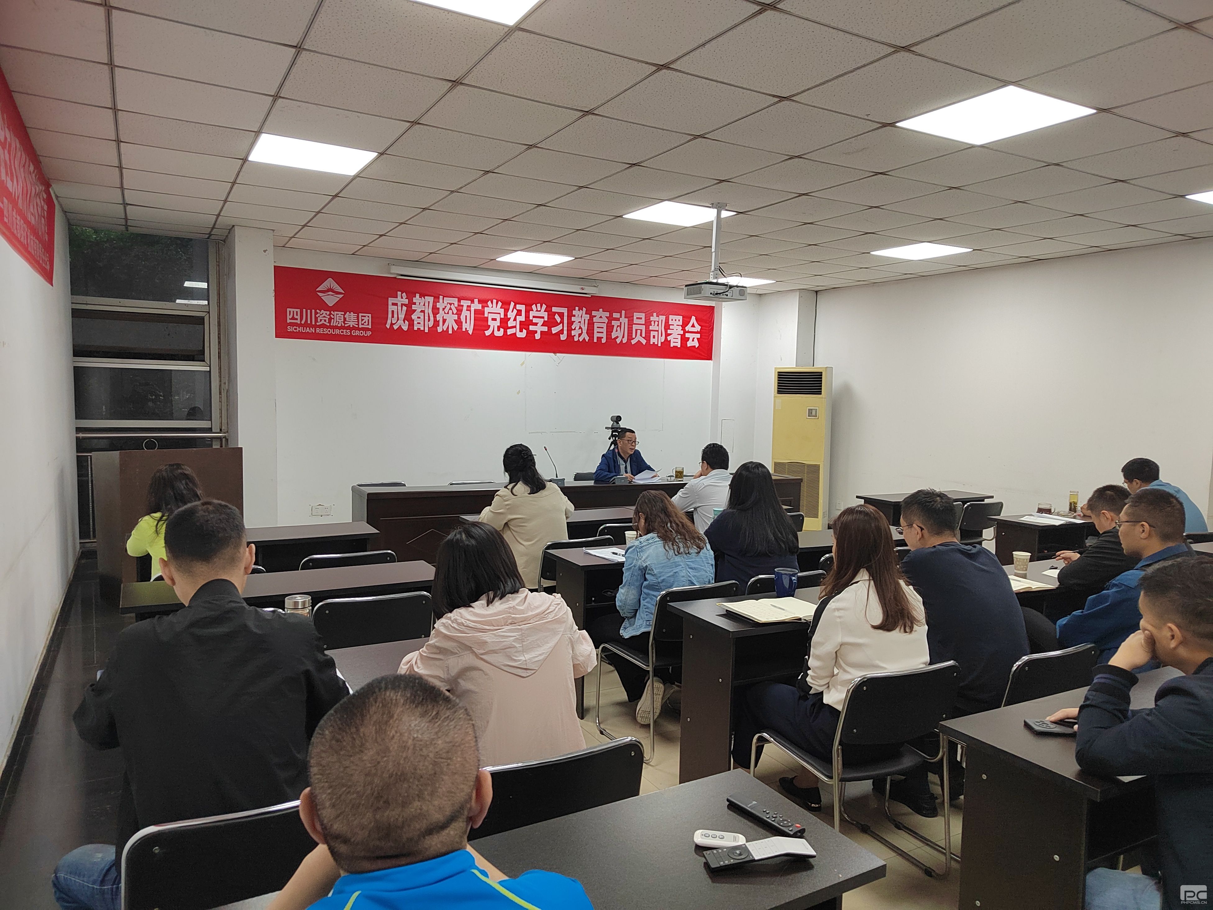 �ɶ�̽��ȫ����������ѧϰ����