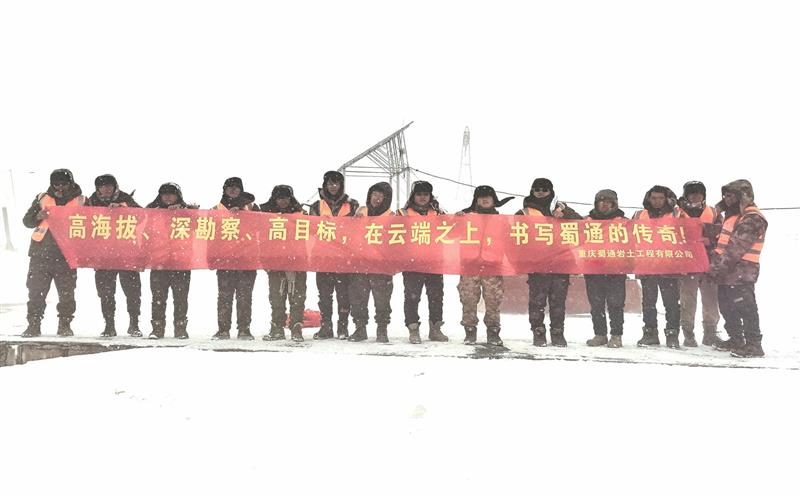 ��սѩ���ԭ�������ƶ���Ŀ��������ͨ����ĳ��Ŀ