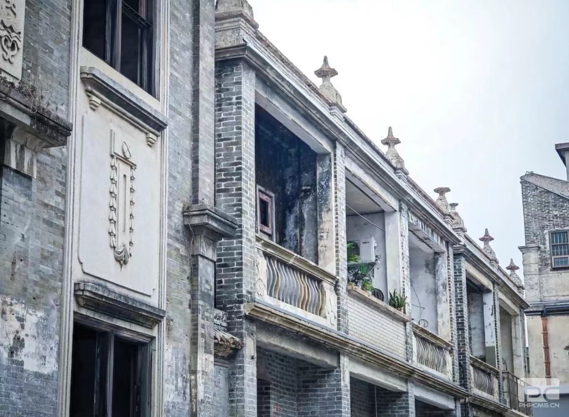 �۲��á�(�й���)���޹�˾����