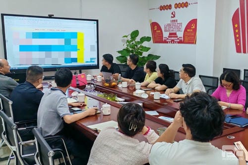 �͵ؿ������ٿ���������������