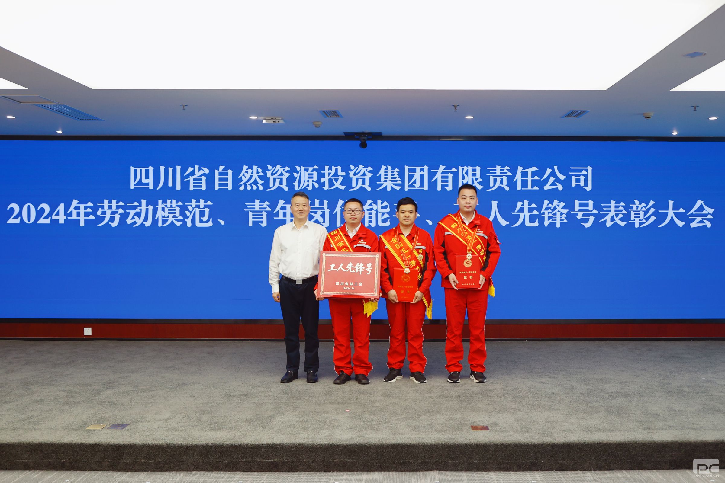 ģ�������� | ���﹤������ ʵ����д����