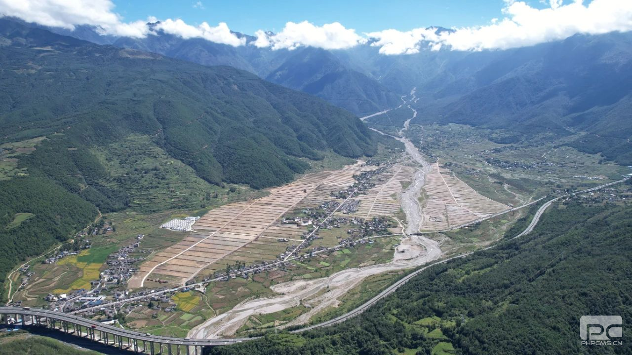 �۲��á�(�й���)���޹�˾����