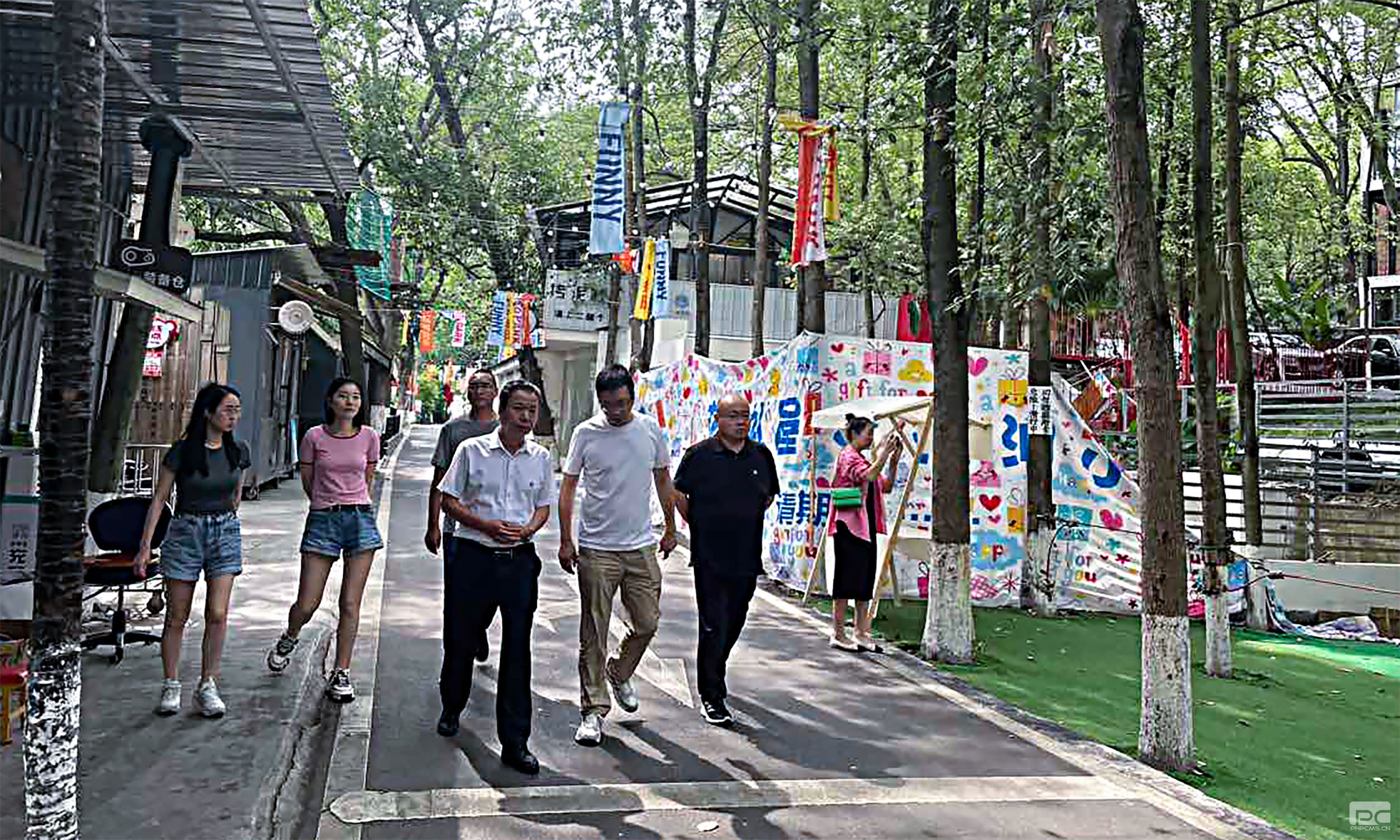 �۲��á�(�й���)���޹�˾����