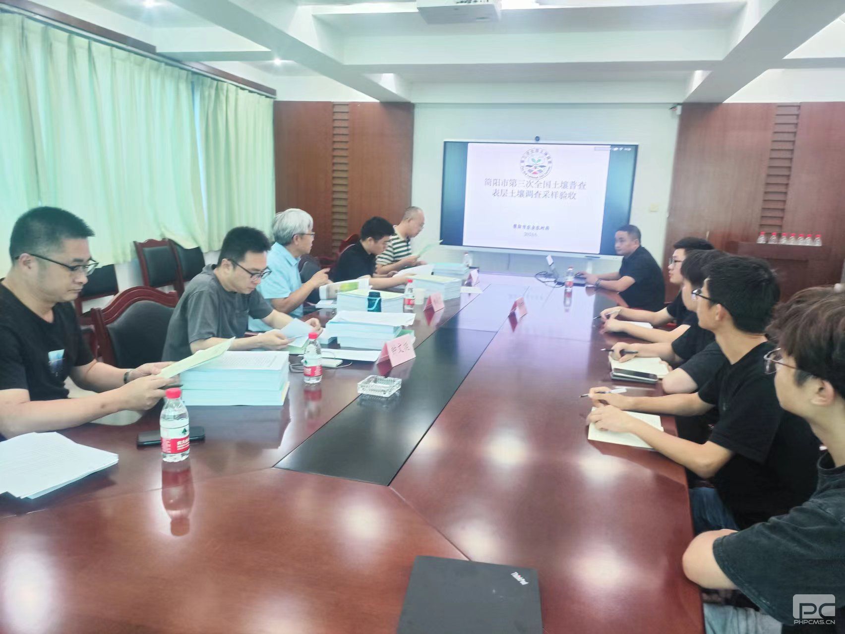 �۲��á�(�й���)���޹�˾����