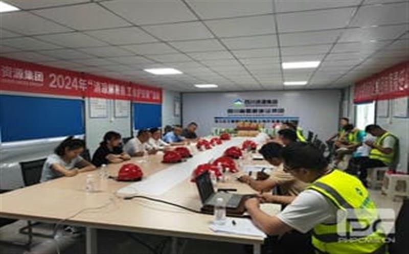 �������������� ˿˿��עů���ġ��������쵼����ͨ���輯��һ����Ŀ ο�ʲ����ָ������