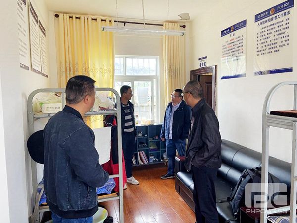 �۲��á�(�й���)���޹�˾����