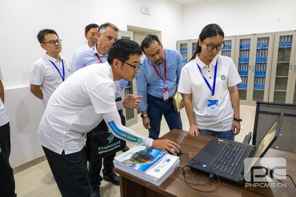 �۲��á�(�й���)���޹�˾����