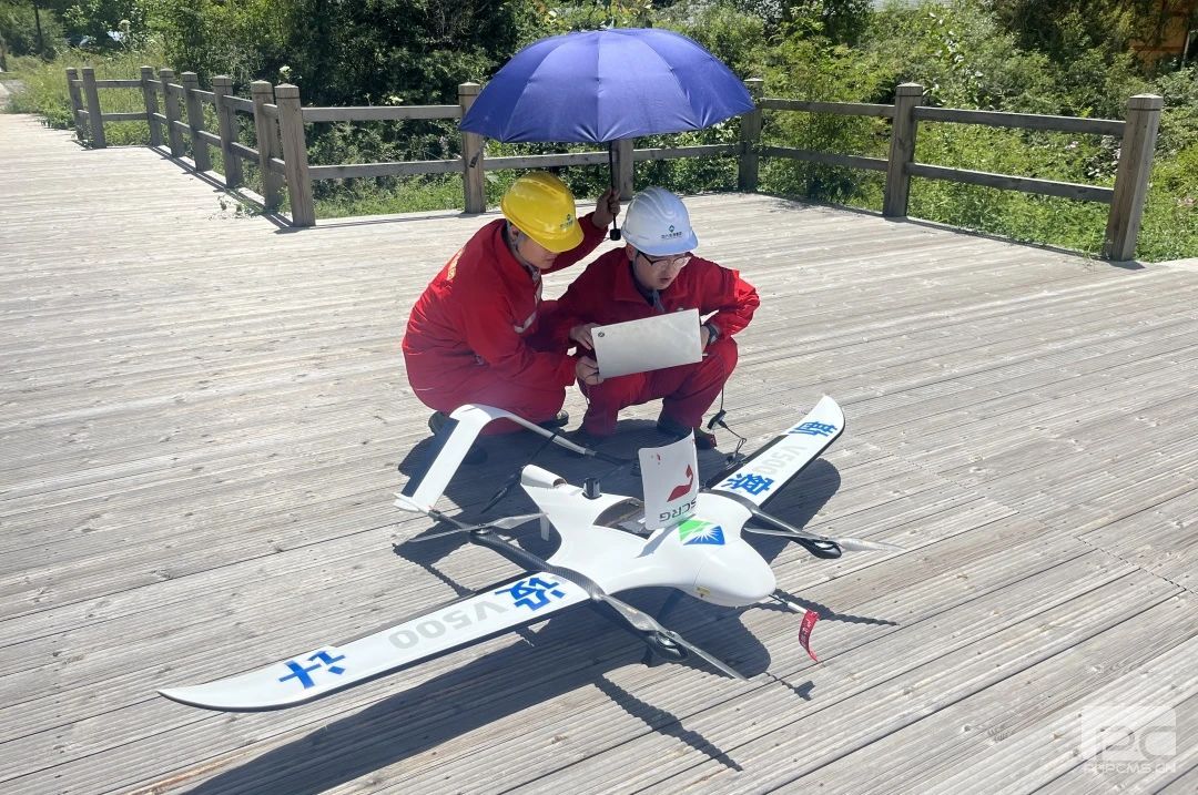 �۲��á�(�й���)���޹�˾����