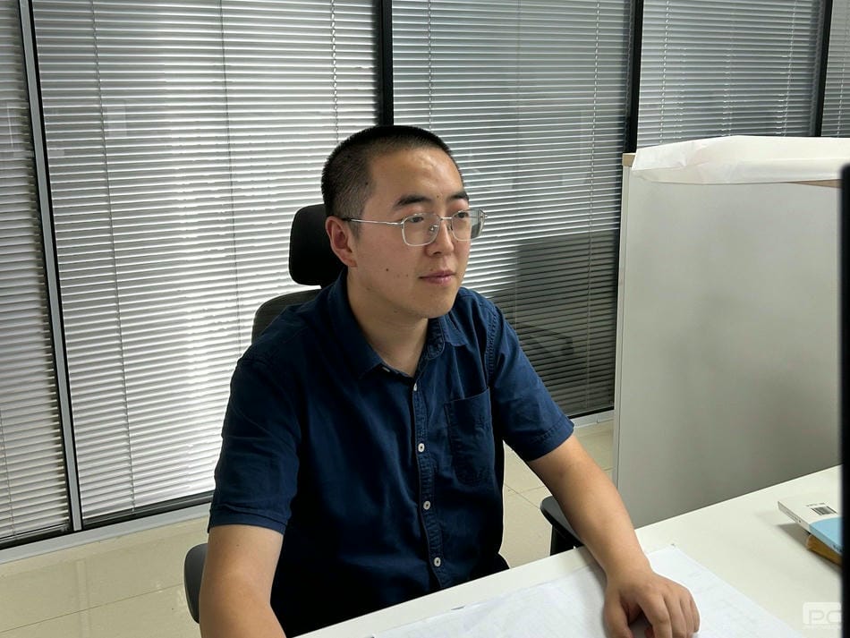 �۲��á�(�й���)���޹�˾����