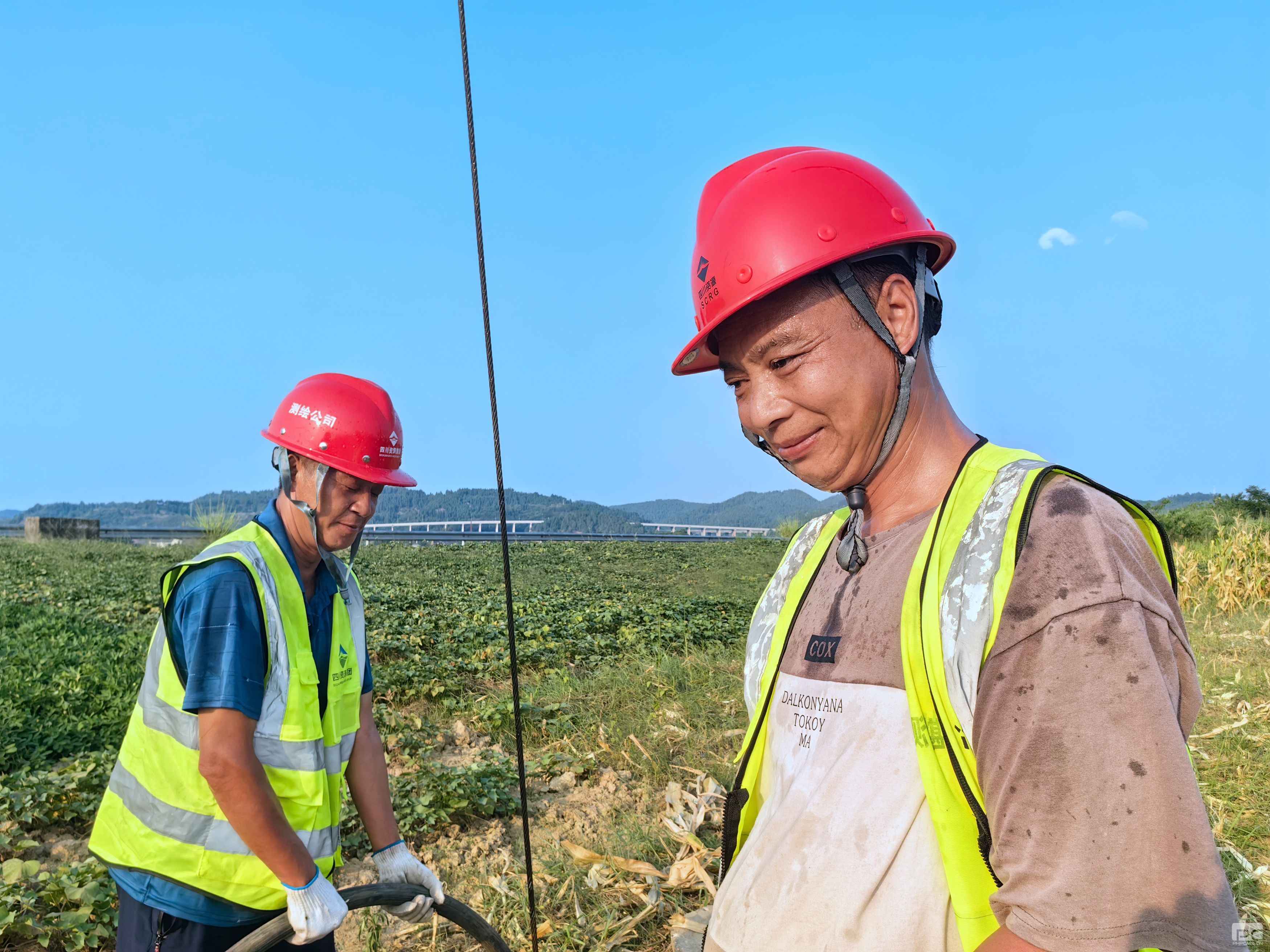 �۲��á�(�й���)���޹�˾����