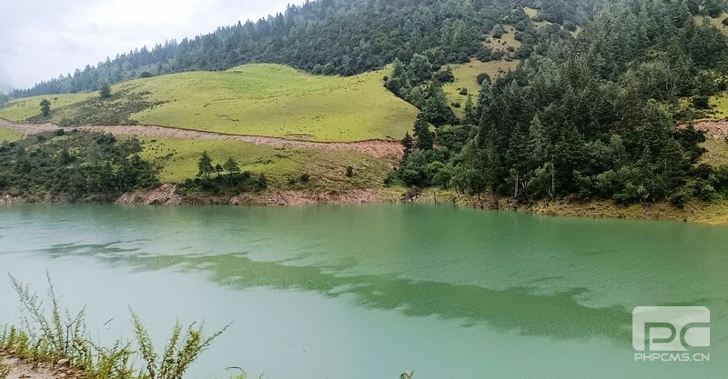 �۲��á�(�й���)���޹�˾����