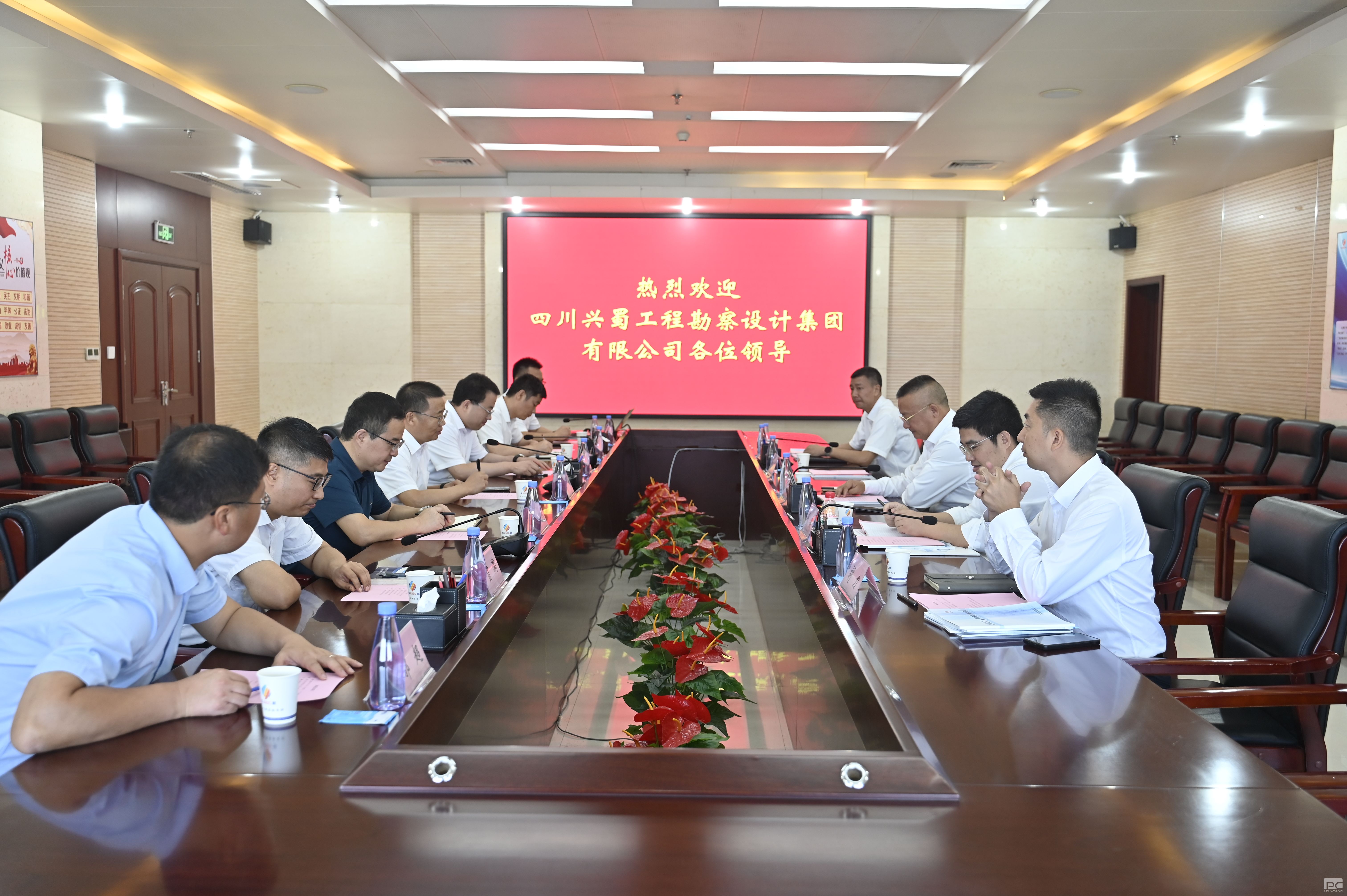 ������Ƽ��Ÿ���ú����ң�м��ŵ��н�����ͬı������ƪ��