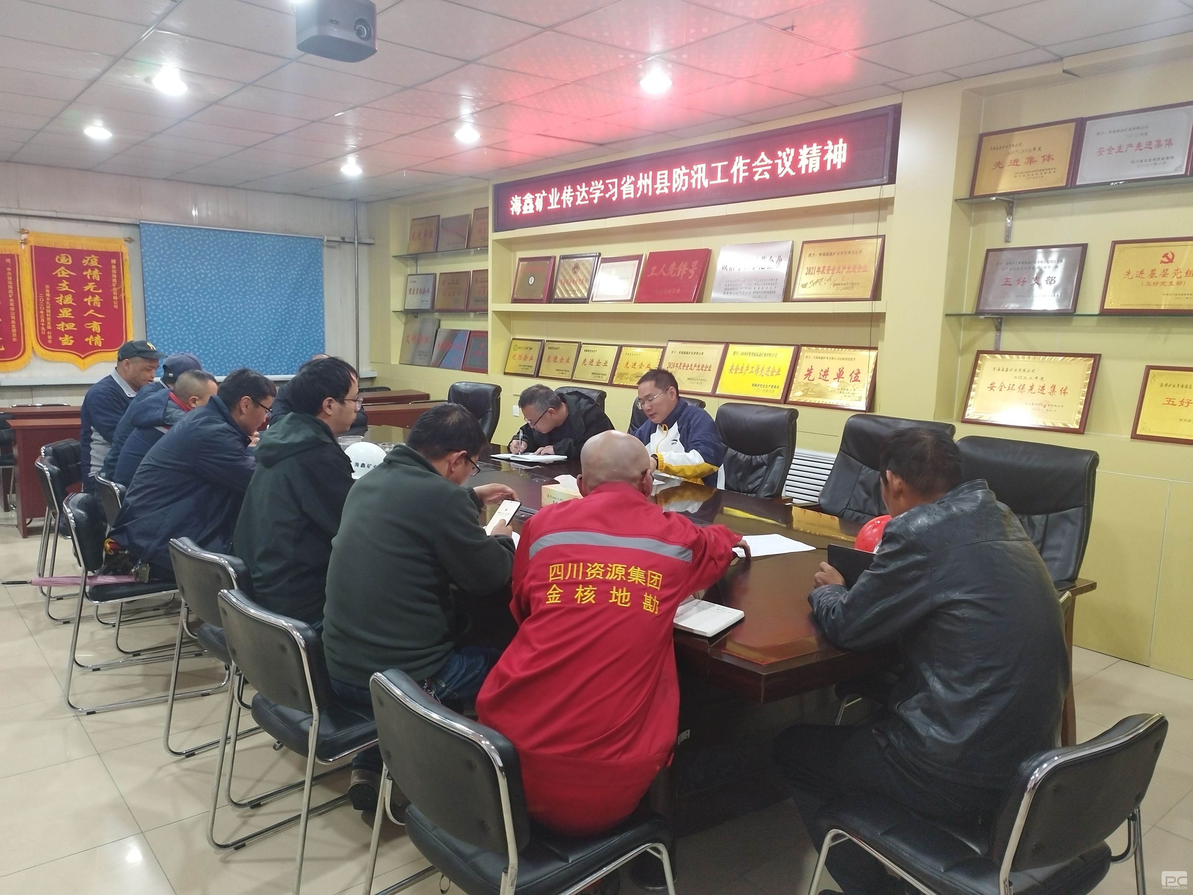 ��÷�Ѵ�����ȭ�� ���ο�ɽ�������̡�