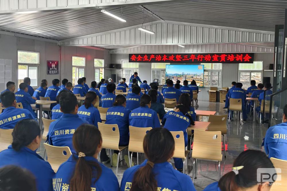 �͵ؿ������ٿ���ɽ���������α����������ж���ɽ����������ѵ��