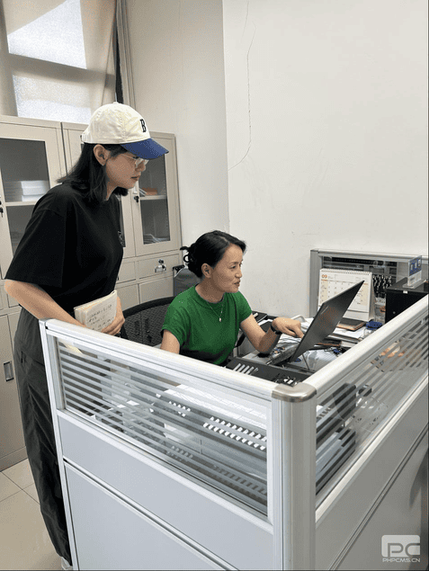 �۲��á�(�й���)���޹�˾����