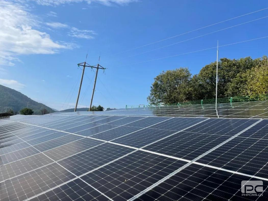 �۲��á�(�й���)���޹�˾����