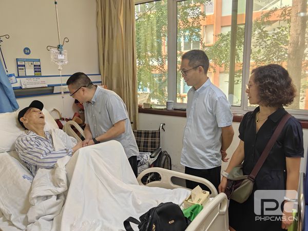 �۲��á�(�й���)���޹�˾����