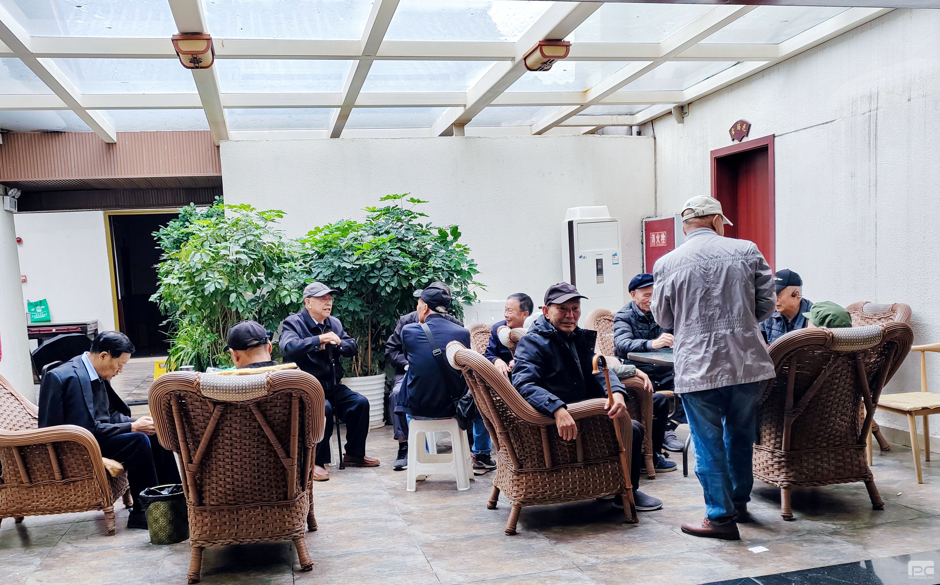 �۲��á�(�й���)���޹�˾����