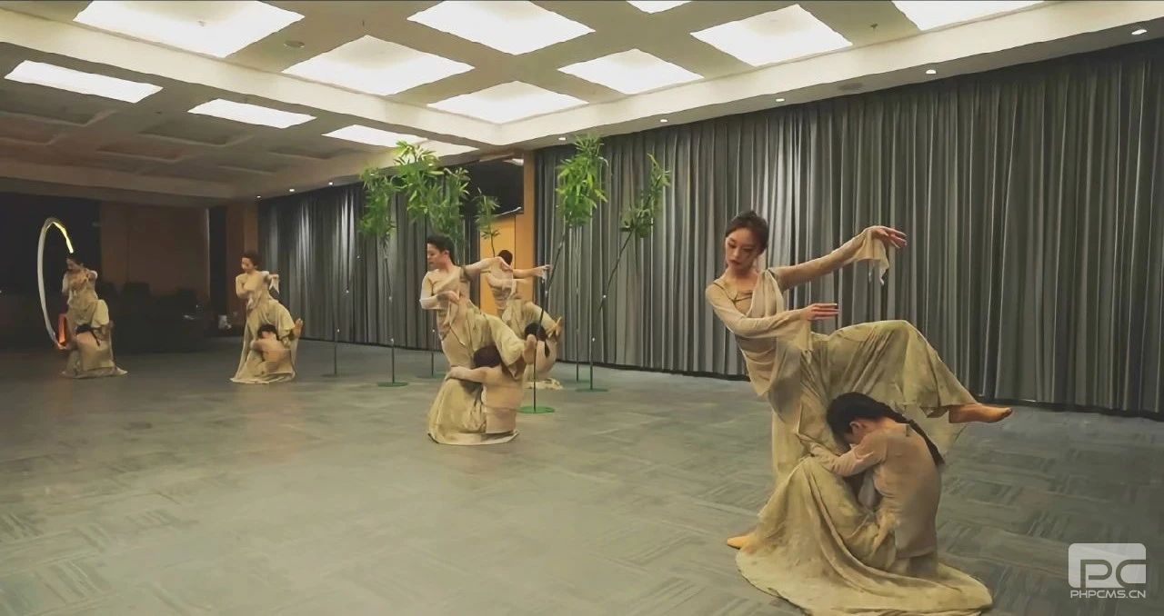 �۲��á�(�й���)���޹�˾����