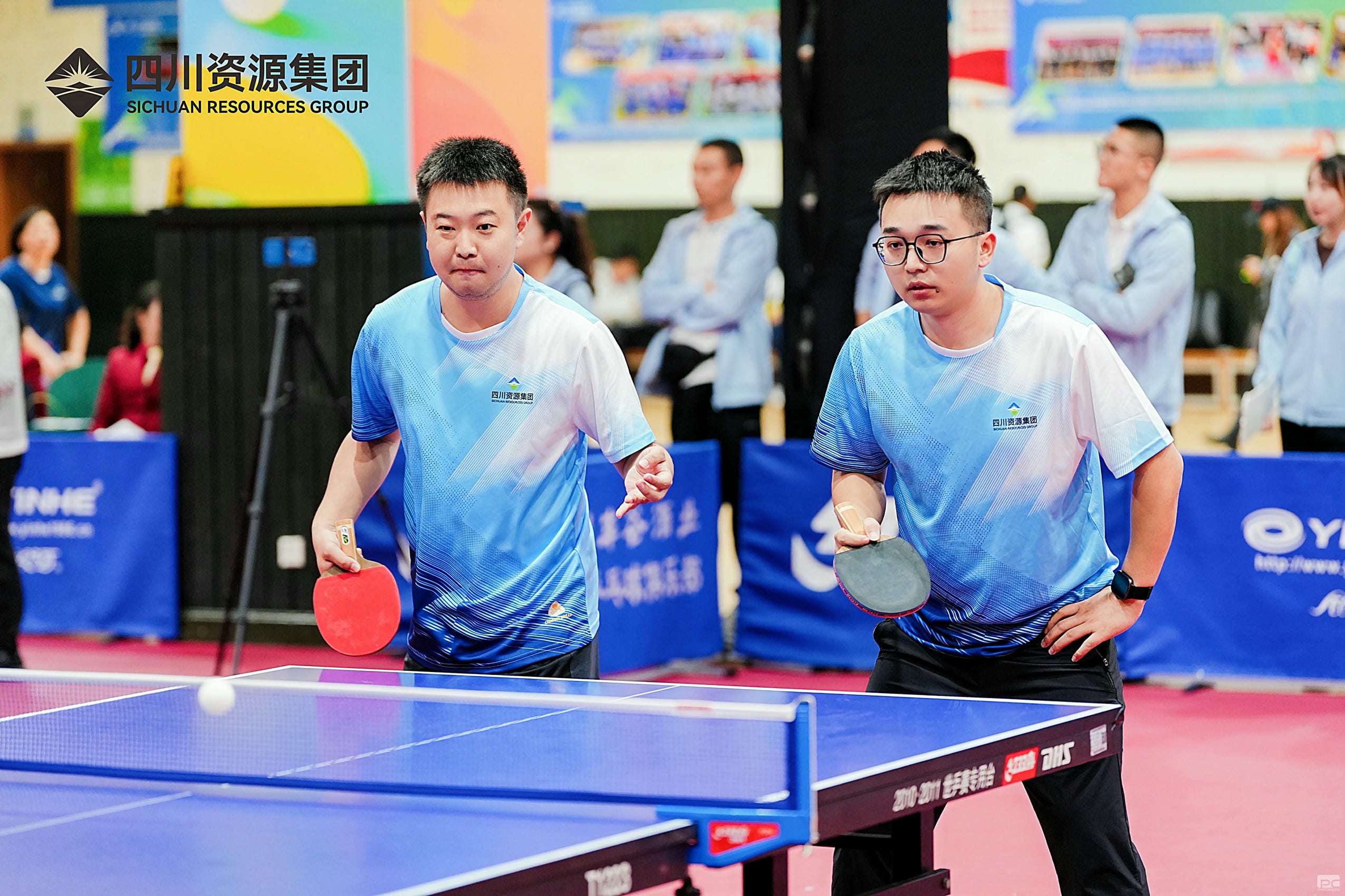 �۲��á�(�й���)���޹�˾����