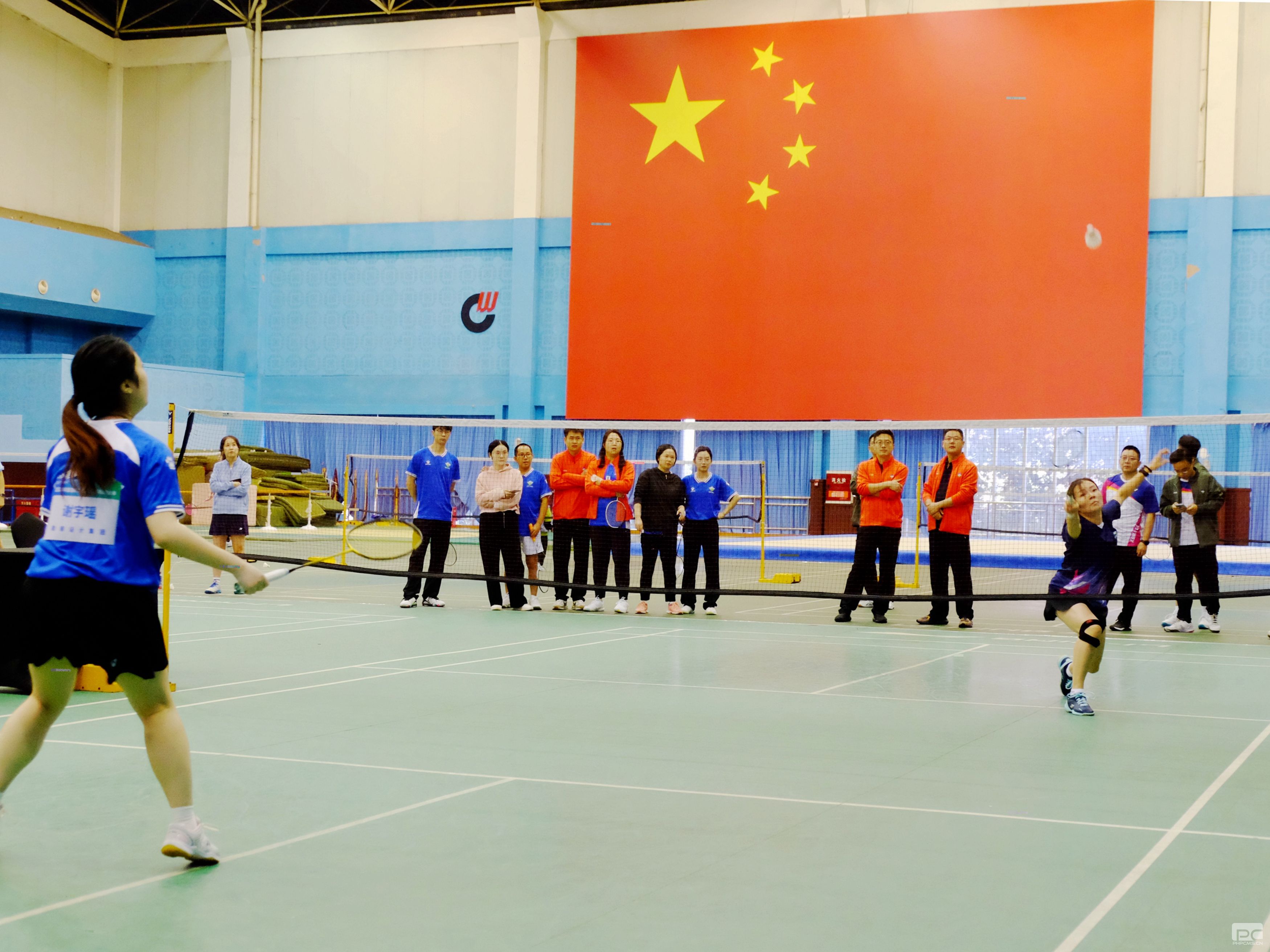 �۲��á�(�й���)���޹�˾����