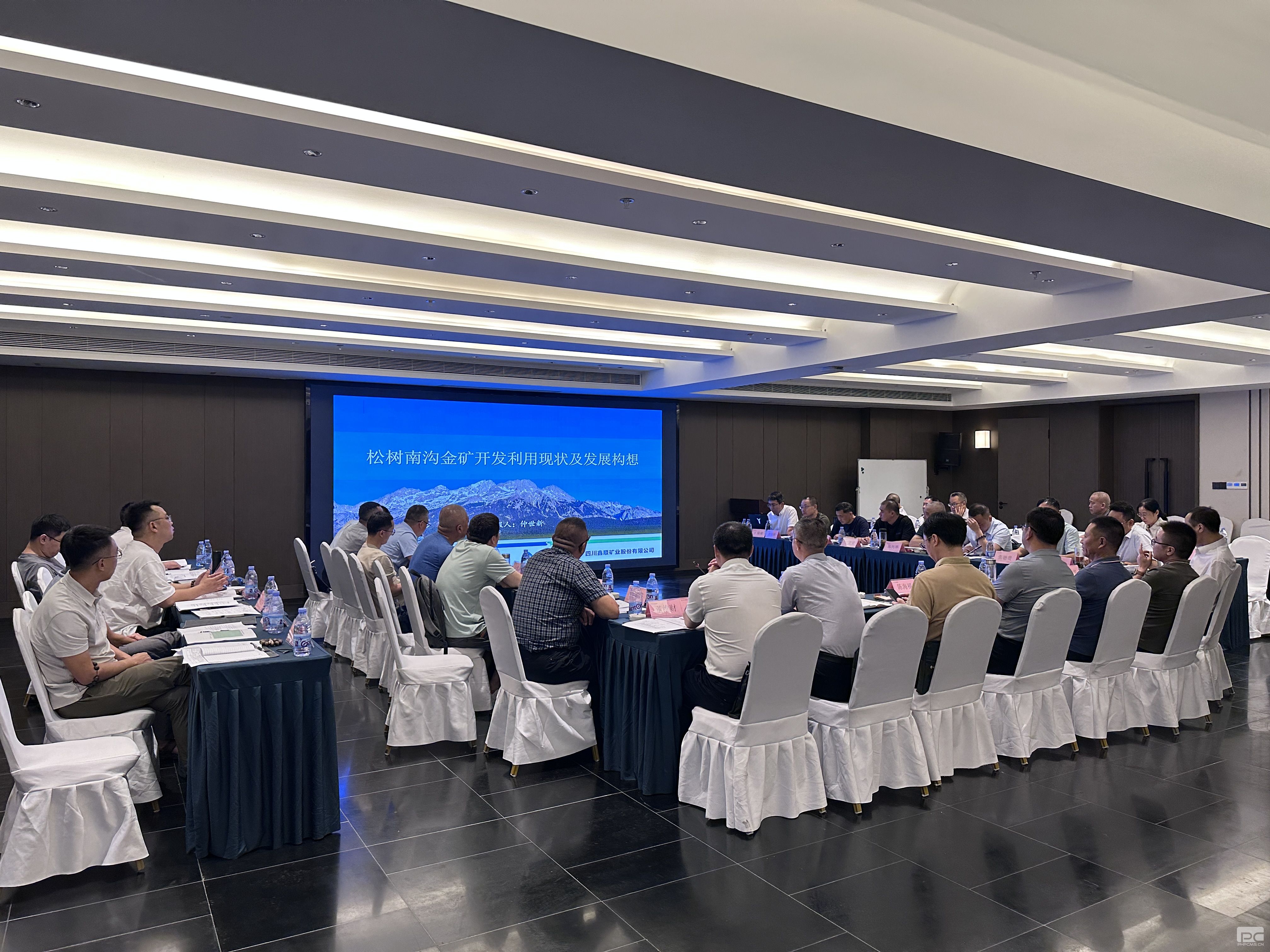 ����ıԶ��˼· �����³̻���ƪ������˳��ҵ��֯��չ�����Ϲ�������忪��ר�����ֻ�