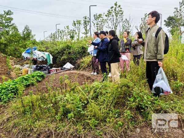 �۲��á�(�й���)���޹�˾����