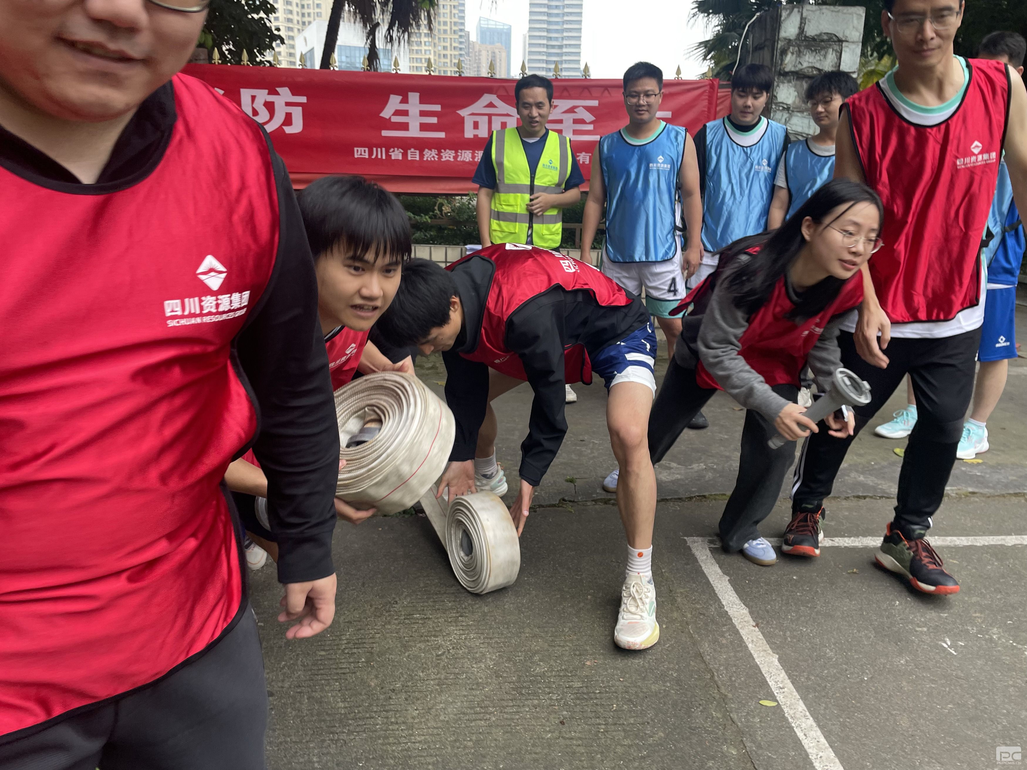 ȫ������������ �������ϴ����� ������湫˾��չ��������Ȥζ�˶�