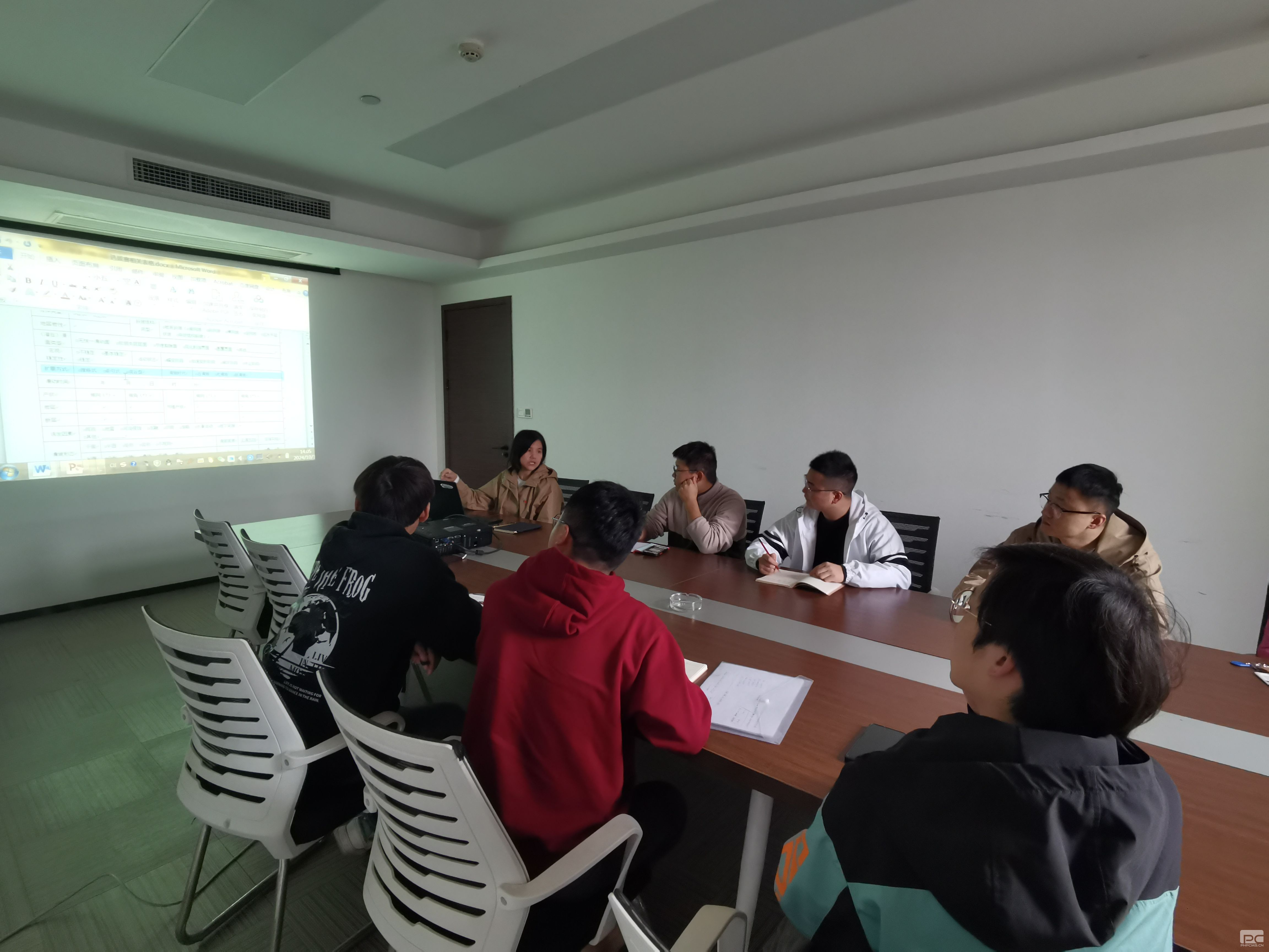 �۲��á�(�й���)���޹�˾����