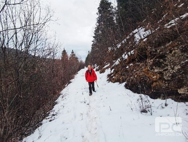 �۲��á�(�й���)���޹�˾����