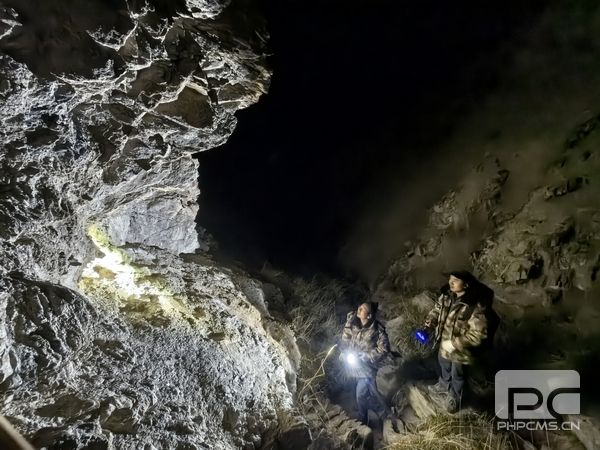 �۲��á�(�й���)���޹�˾����